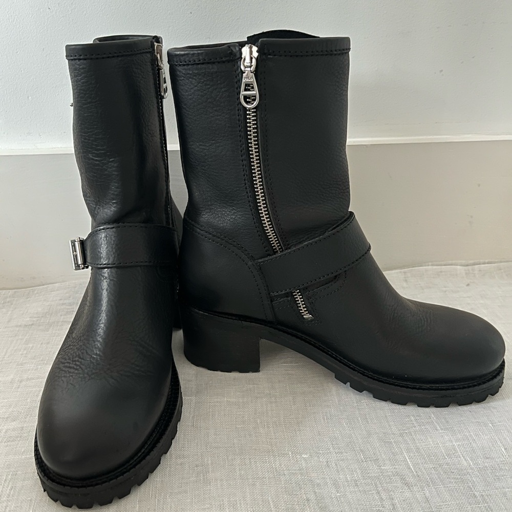 Polo Ralph Lauren Payge Vachetta Leather Boots. Black. Size 7B